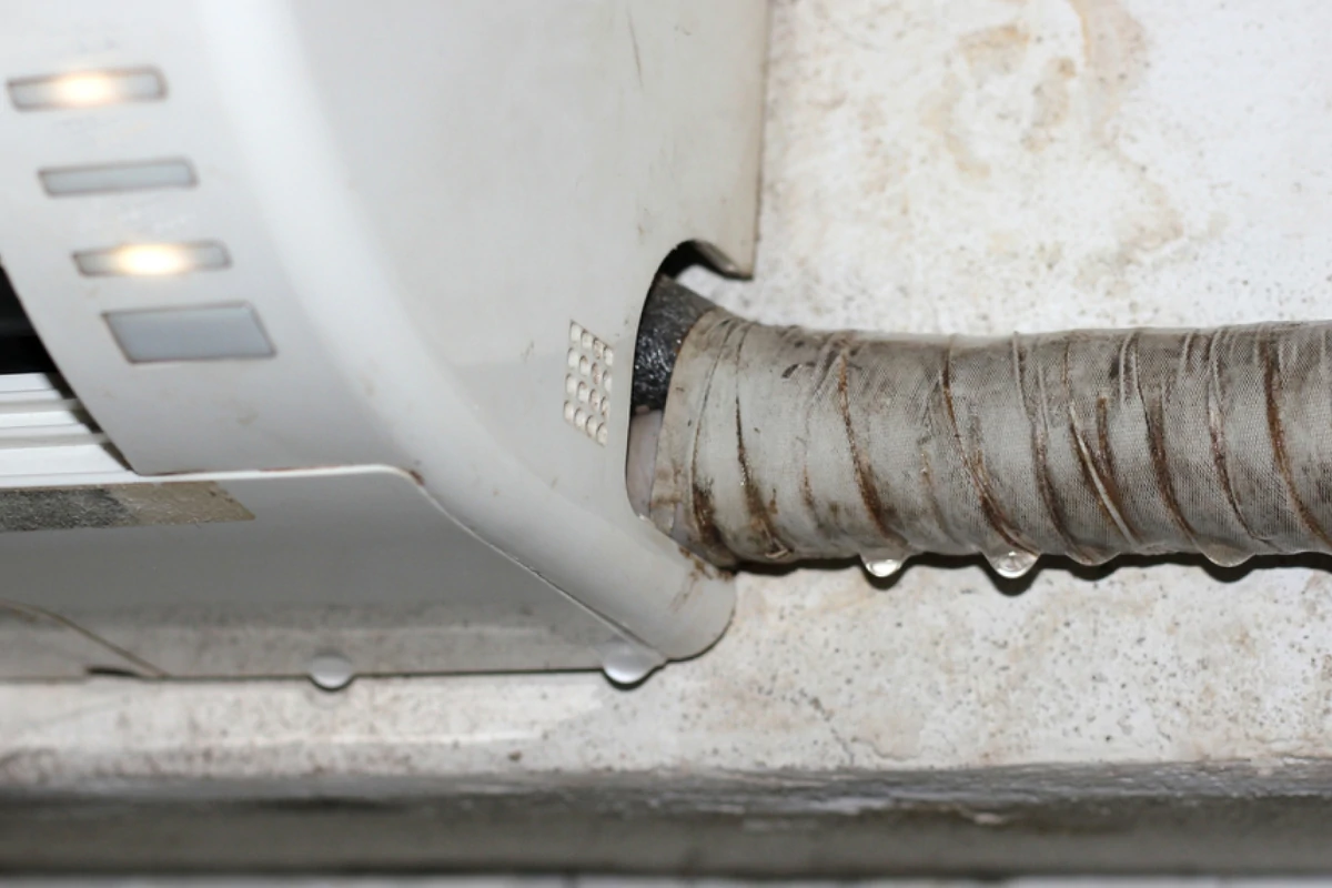 معالجة تسريبات الغاز والمياه