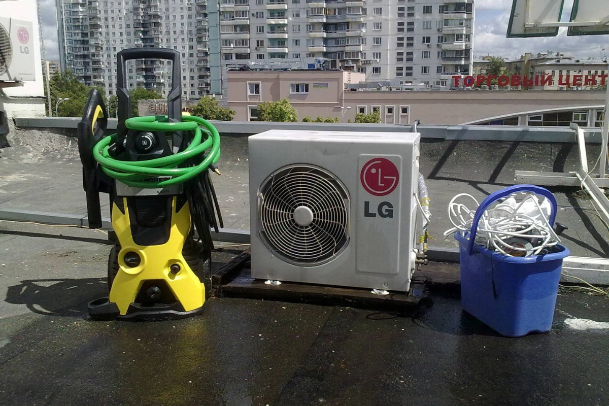 غسيل وتنظيف التكييف